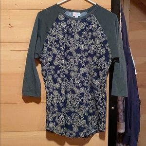 Lularoe 3/4 length sleeve shirt